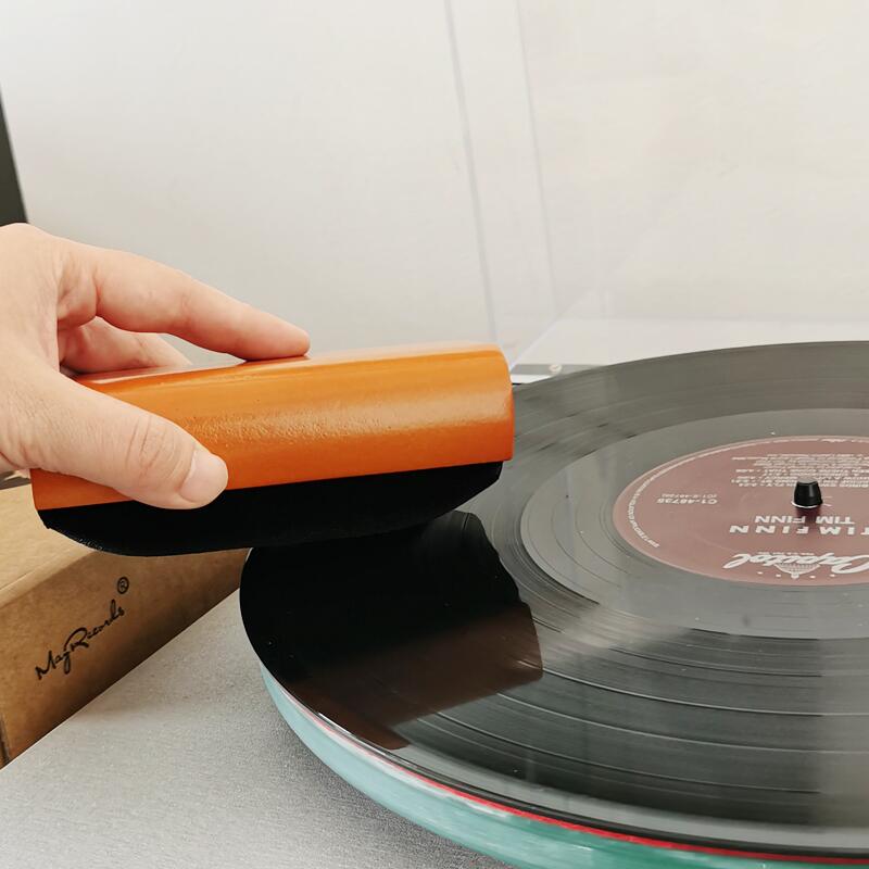 Wooden Brush Cleaner Anti-Static Velvet Brush for CD/LP Vinyl Record Phonograph Turntable Player Accessories